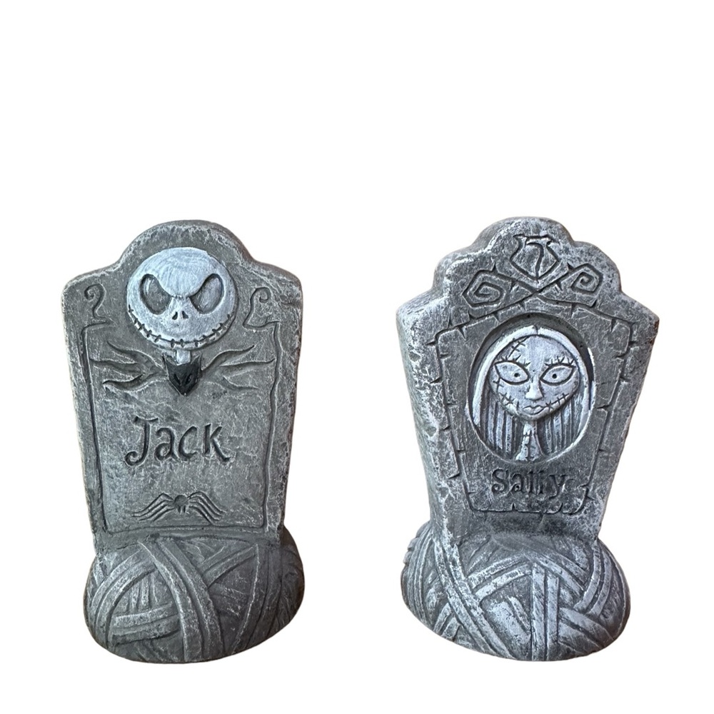 The Nightmare Before Christmas Mini Concrete Tomb Stone Set